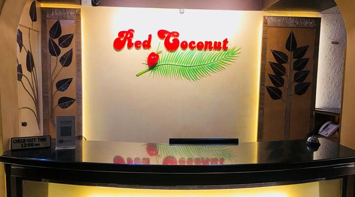 Red-Coconut-Hotel-Reception