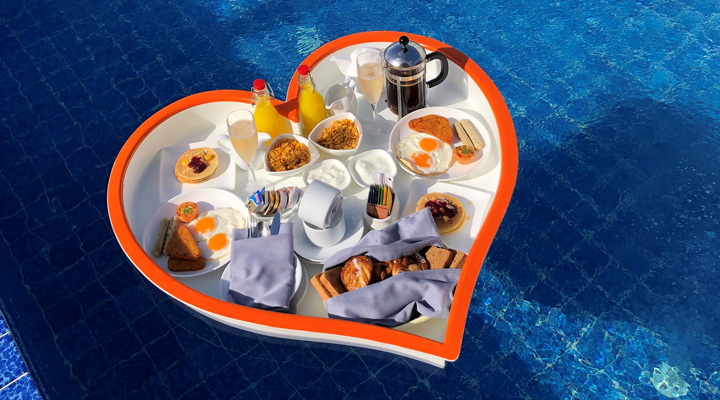 Siyam-World-Floatingbreakfasts-floating-breakfast-flytandefrukost-frukost-frukosten