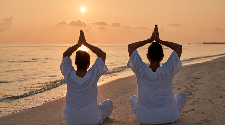 Siyam-World-Yoga-Spa-Yogas-Sunset-Sol-Sun-Strand-Stranden