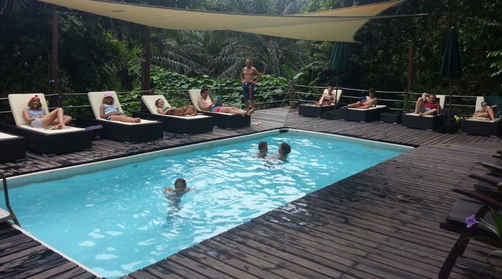 Sukau-Rainforest-Lodge-Pool