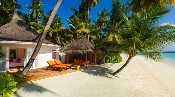 Sun-Aqua-Vilu-Reef-Beachvilla-Beach-Villa