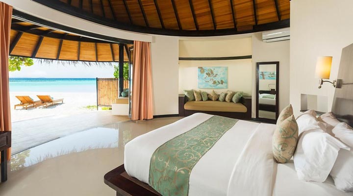 Sun-Siyam-Iru-Fushi-Resort-Spa-Beach-Villa-Beachvilla-Bed-Bedroom