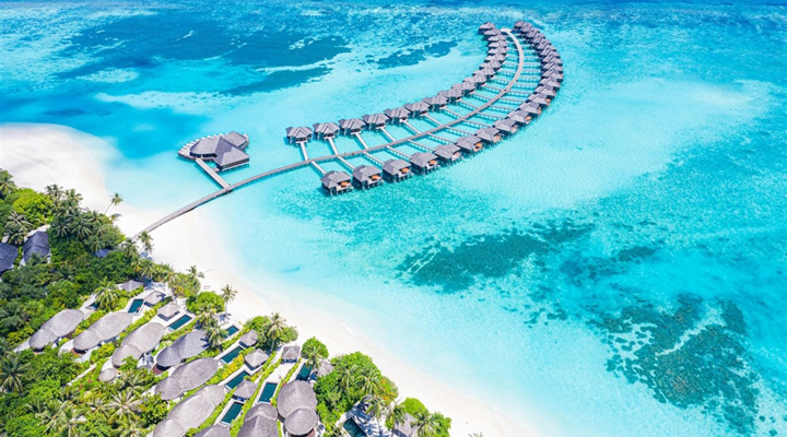 Sun-Siyam-Iru-Fushi-Resort-Spa-Birdeye-Lagun-Poolvillas