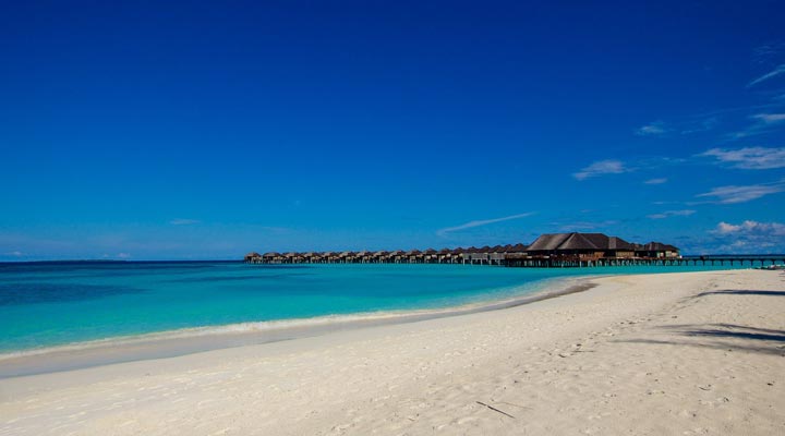 Sun-Siyam-Iru-Fushi-Strand-Beach-Sand-Lagoon-Lagun-Ocean-Hav