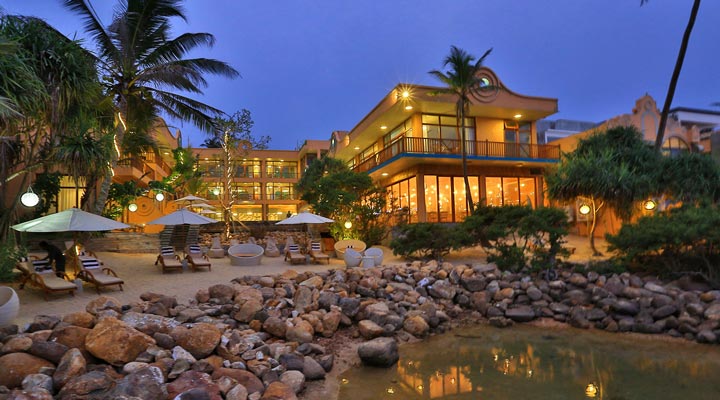 Thaproban-Pavilion-Waves-Beaches-Beach-Strand