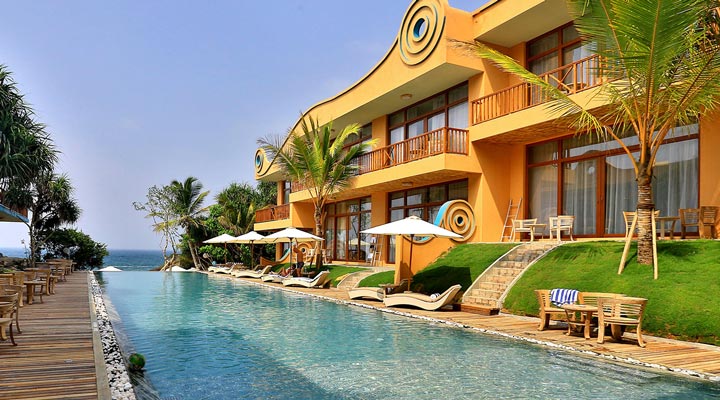 Thaproban-Pavilion-Waves-Resort-Spa-Decken