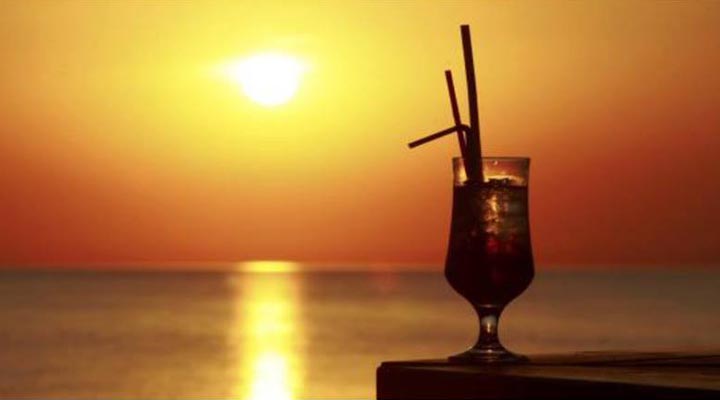 The-Oasis-Hotel-Resort-Spa-Restaurant-Sunset-Drink