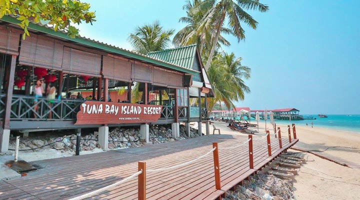 Tuna-Bay-Resort-Perhentian-Besar-Island-Restaurant-Restaurang