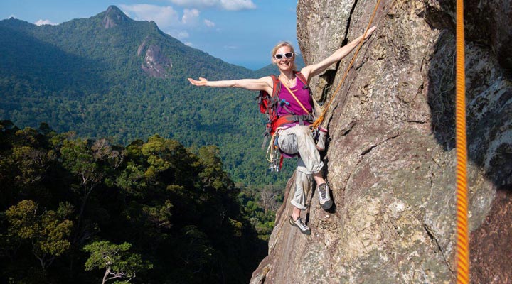 Tunamaya-Beach-Resort-Spa-Rock-Tioman-Climb