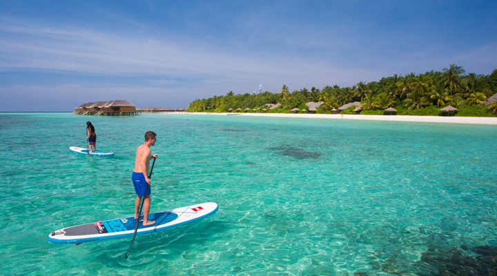 Veligandu-Island-Resort-Spa-SUP-Stand-Up-Paddleboard