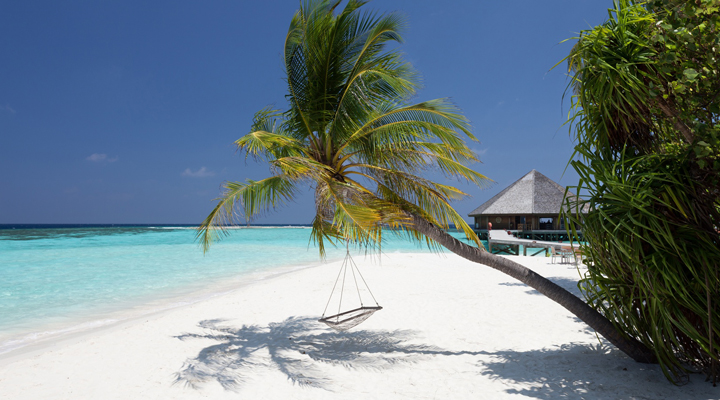 Vilamendhoo-Island-Resort-Spa-Beach-Strand-Asian-Wok-Stranden-Sand-Sandstrand