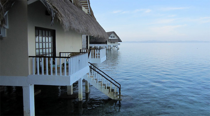 apulit-balcony-philippines_4