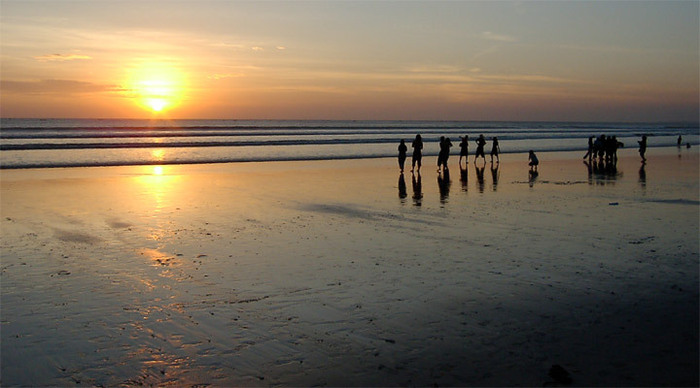 bali-kuta-sunset-indonesia_4-2