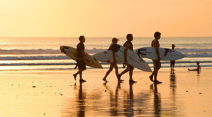 bali-sun-kuta-surf-indonesi_4-1