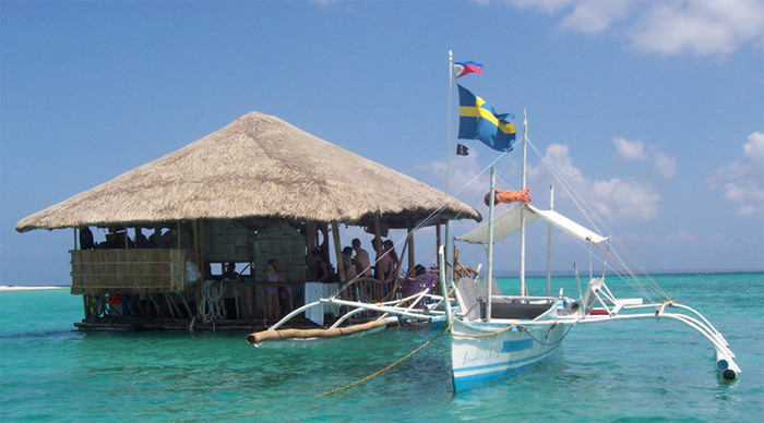 bantayan-floating-bar-boat-_4