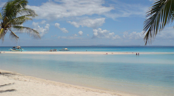 bantayan-waters-philippines_4