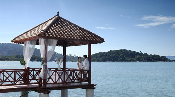 berjaya-langkawi-pier-malay_4