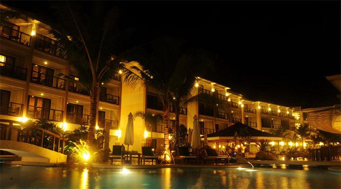 boracay-regency-lagoon-pool_4