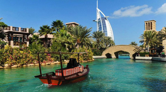 dubai-burj-river_4-3