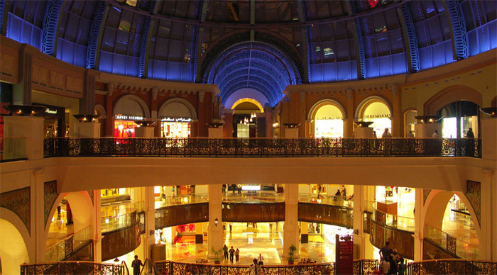 dubai-emirates-mall-inside_4-1