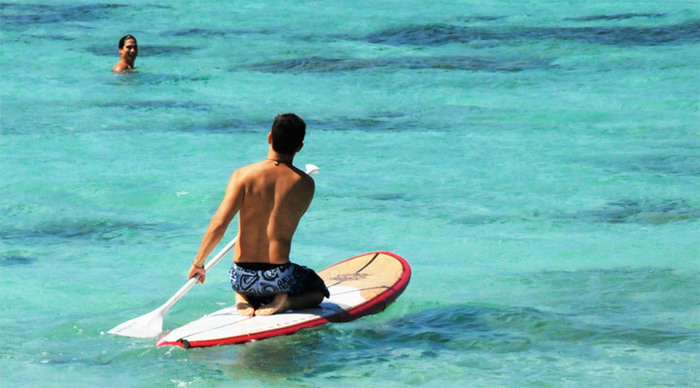 flower-island-canoe-palawan_4