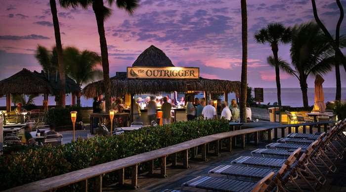 fort-myers-outrigger-night_4