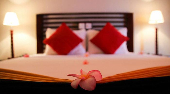 hikkaduwa-beach-hotel-flowers_4