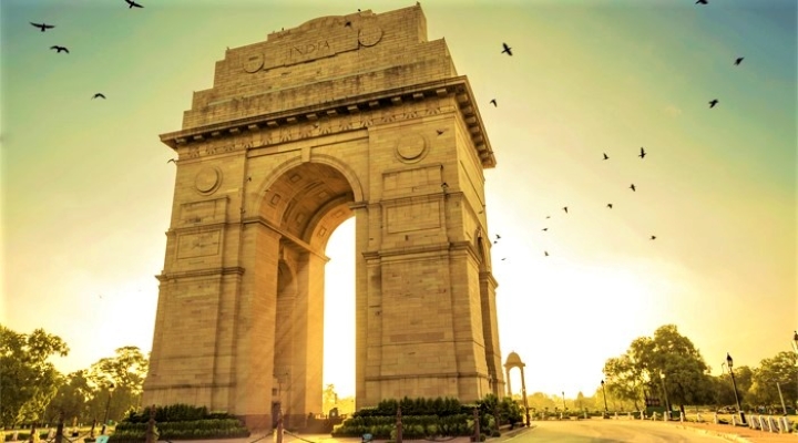 indien-India-Gate-indcen-resor