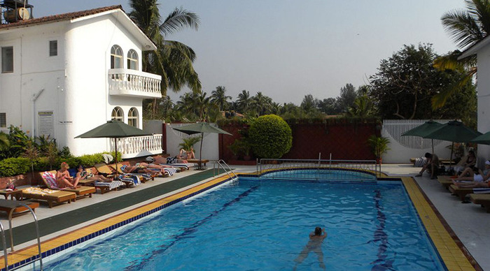 indien-goa-colonia-santa-maria-pool_4