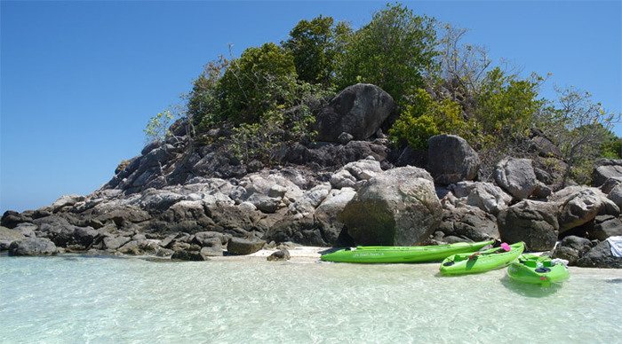 koh-lipe-small-island-canoe_4