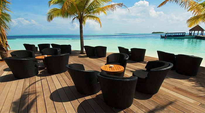 komandoo-deck-maldives_4-1