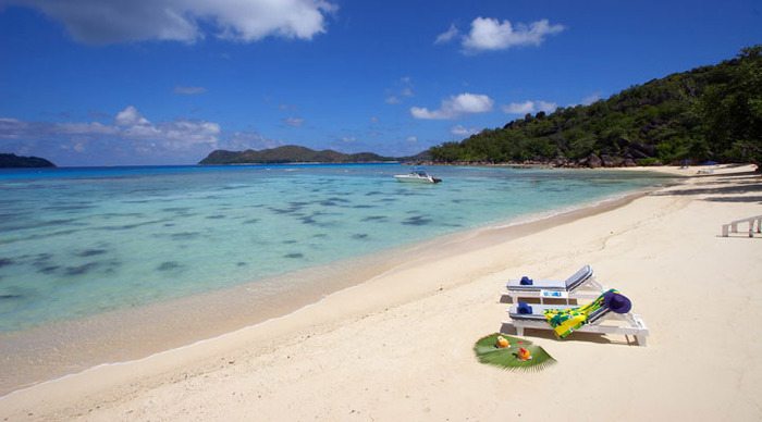 la-reserve-praslin-beaches_4-1