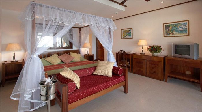 la-reserve-praslin-bedroom-_4