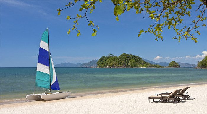 langkawi-boat-malaysia_4-2