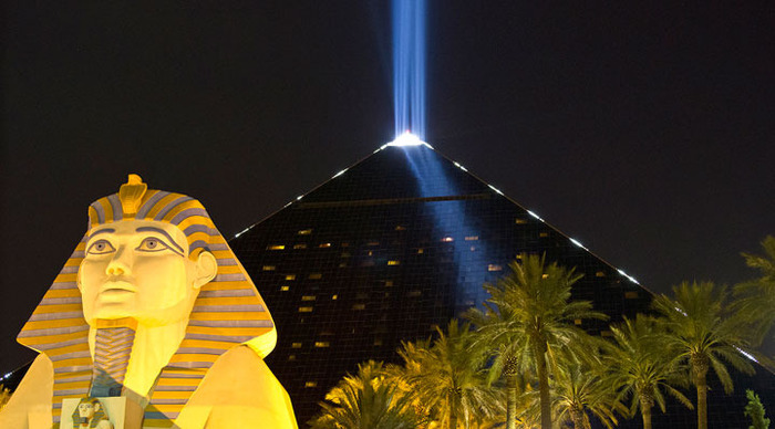 luxor-lights_4-1