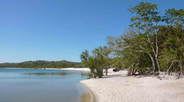 madagaskar-canal-beach_4