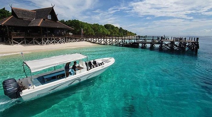 mataking-diving-boat-borneo_4