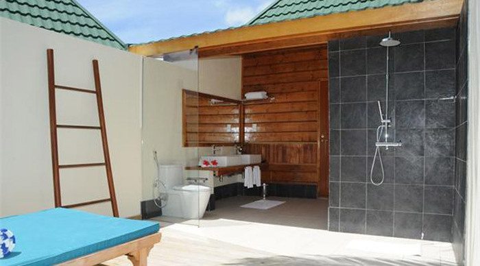 meeru-bathroom-maldives_4