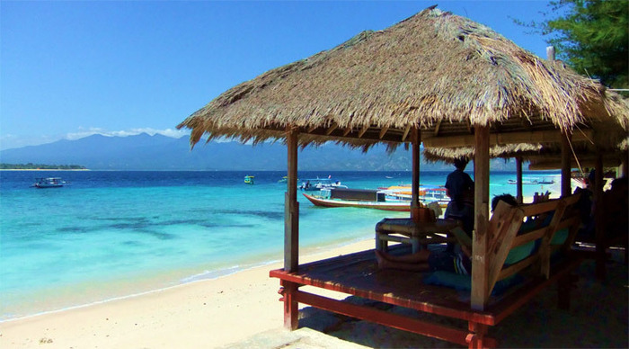 meno-gili-beaches-indonesia_4-2