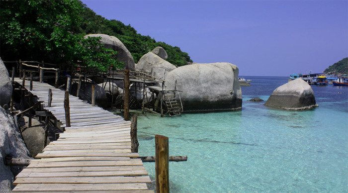 nang-yang-stairs-thailand_4