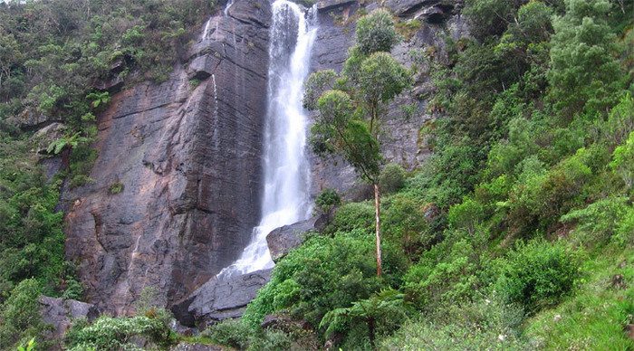 nuwara-eliya-waterfall-sri-_4