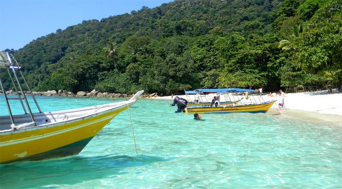 perhentian-beaches-boats-ma_4-1