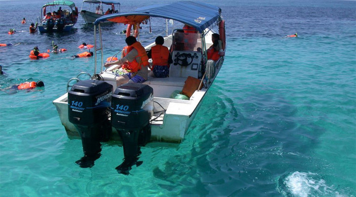 perhentian-snorkeling-malay-2_4-1