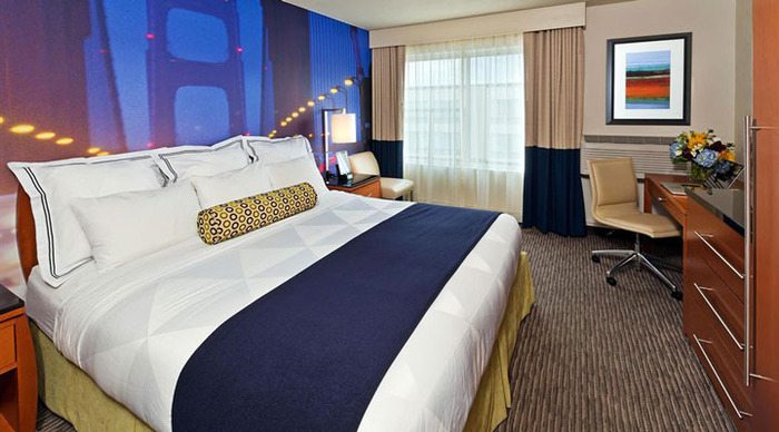 radisson-sfo-beds_4