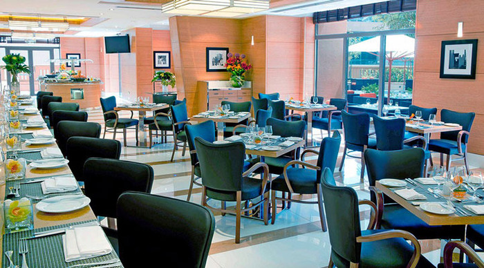 ramada-plaza-cafe_4