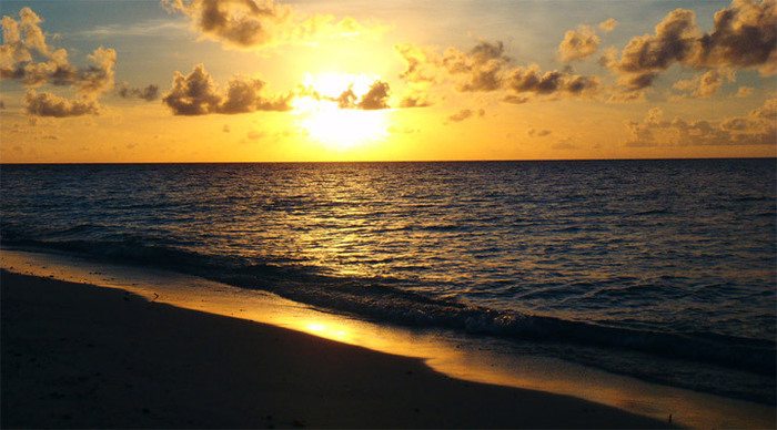 rannalhi-sunsets-maldives_4-2