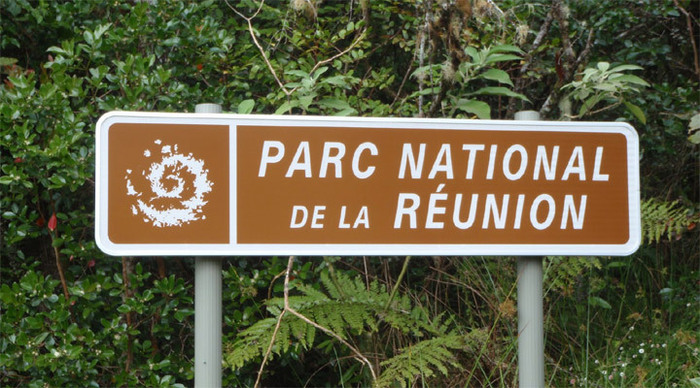 reunion-parksign_4