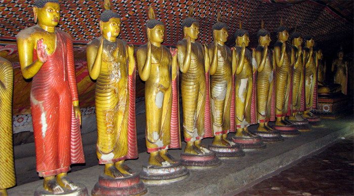 sri-lanka-sigiriya-statues-_4-4