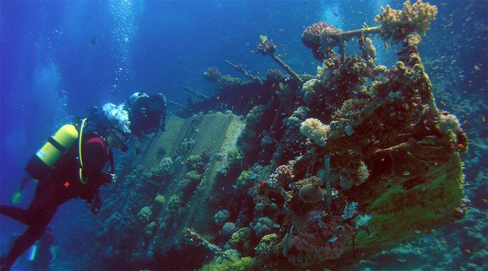 uson-island-diving-ships_4