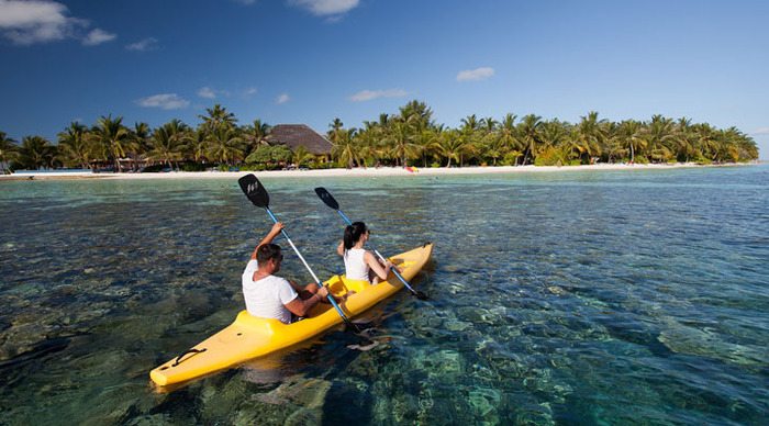 vilamendhoo-canoe-1_4